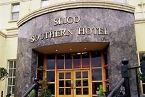 Hotell Southern & Leisure Centre 4*