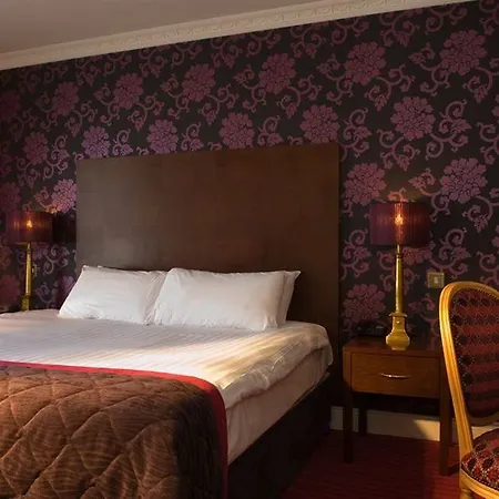 Southern & Leisure Centre 4* Sligo