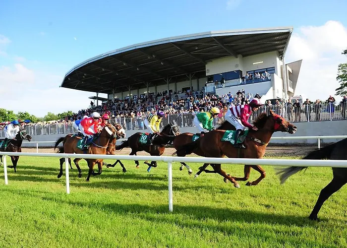 Southern & Leisure Centre 4*