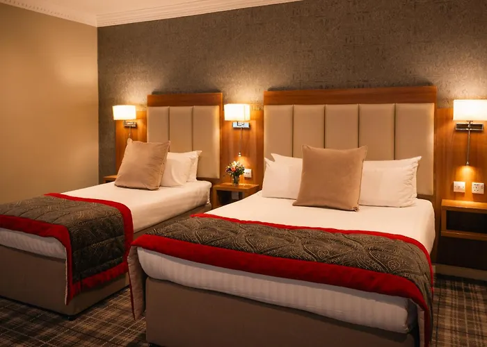 Отель Southern & Leisure Centre