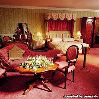 Southern & Leisure Centre 酒店